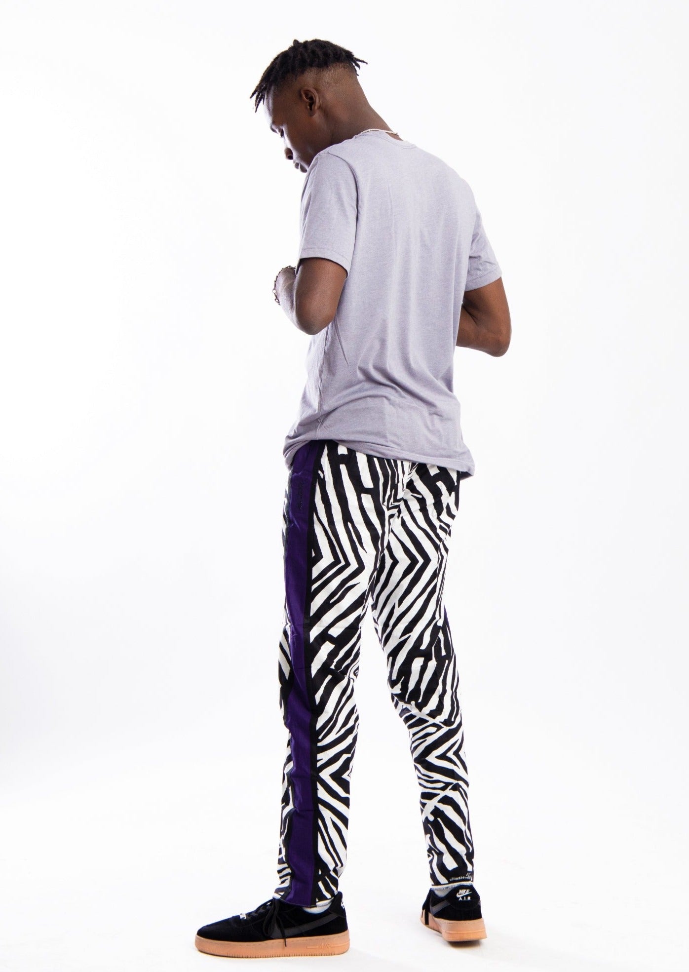 Mr Gbaja pants in Zebra print (Purple)